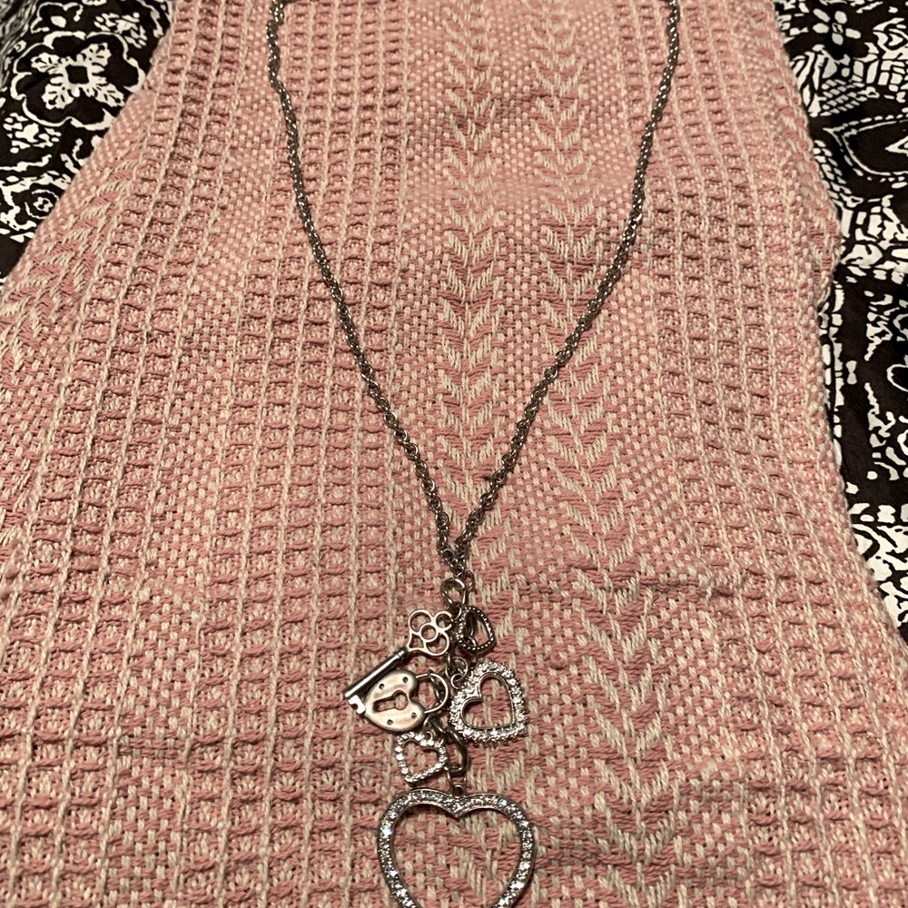 Lanyard length necklace